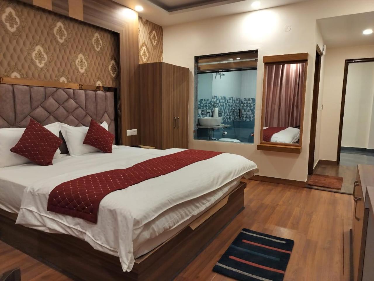 Summer Hill Resort Chail Exteriör bild